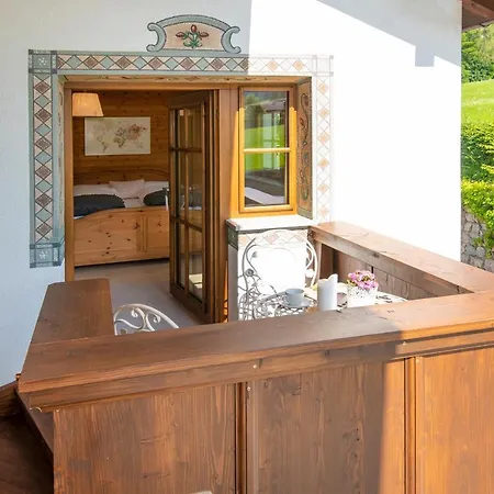 Fuerstenhaeusl - & Lejlighed *