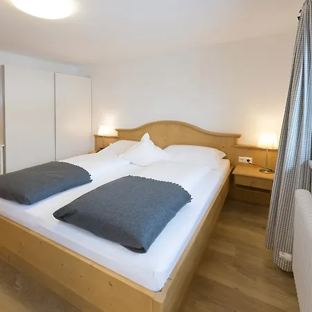 Fuerstenhaeusl - & 公寓 阿尔卑巴赫