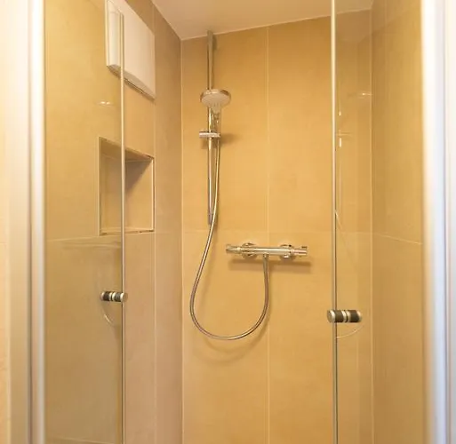 Fuerstenhaeusl - & アルプバッハ